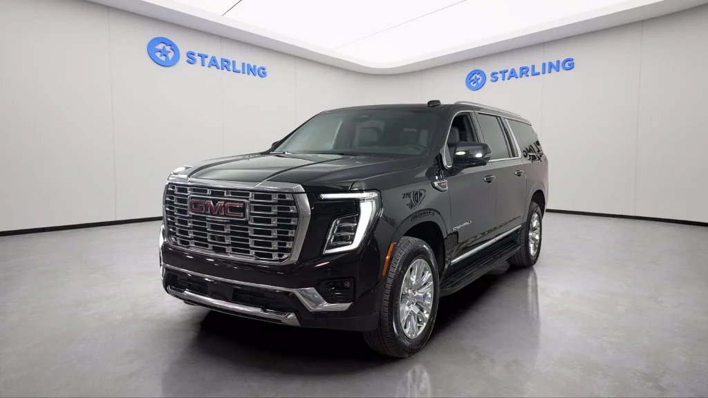 Certified Used 2025 Onyx Black GMC Denali image 16