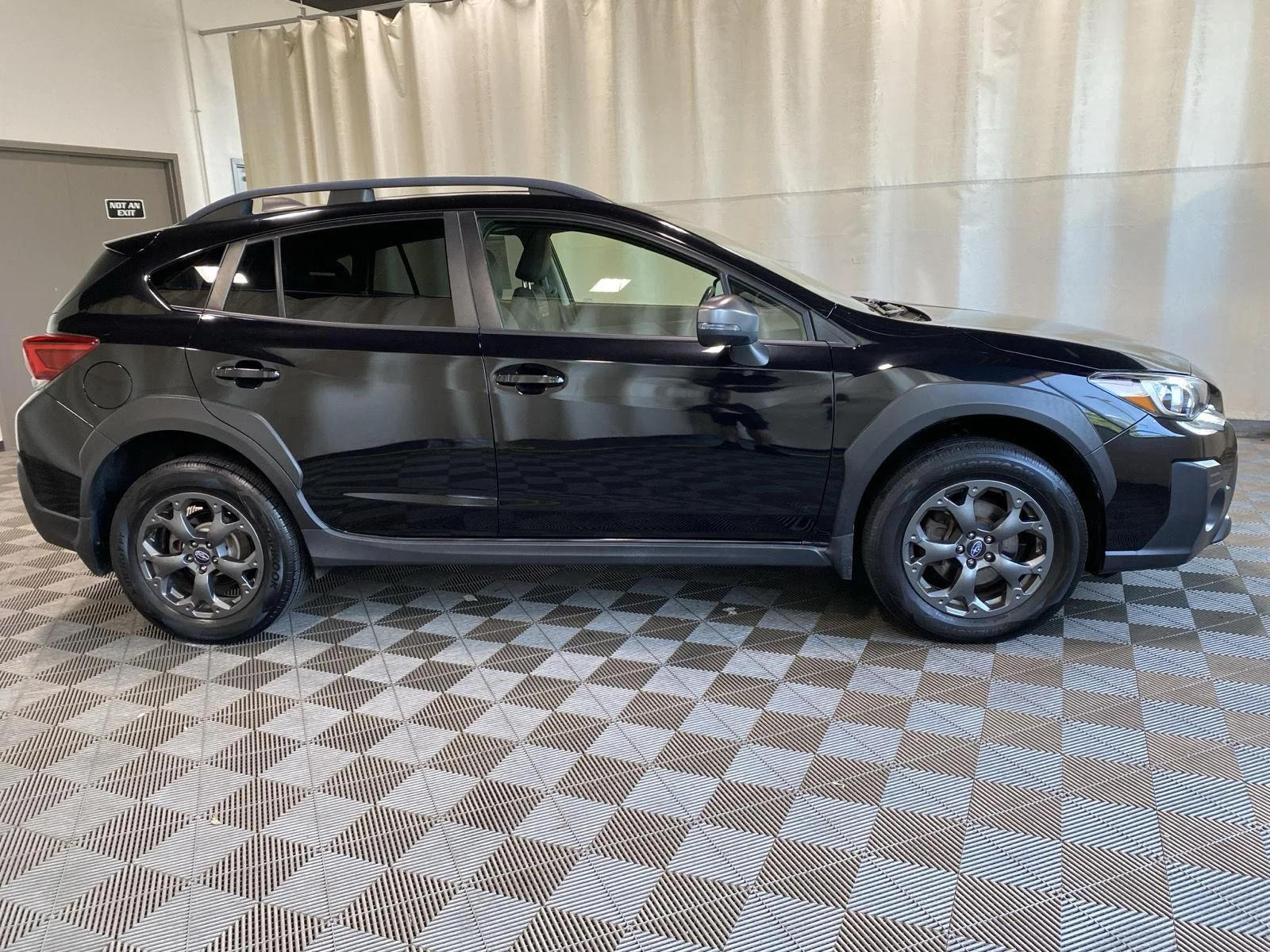 Used 2021 Crystal Black Silica Subaru Sport image 8