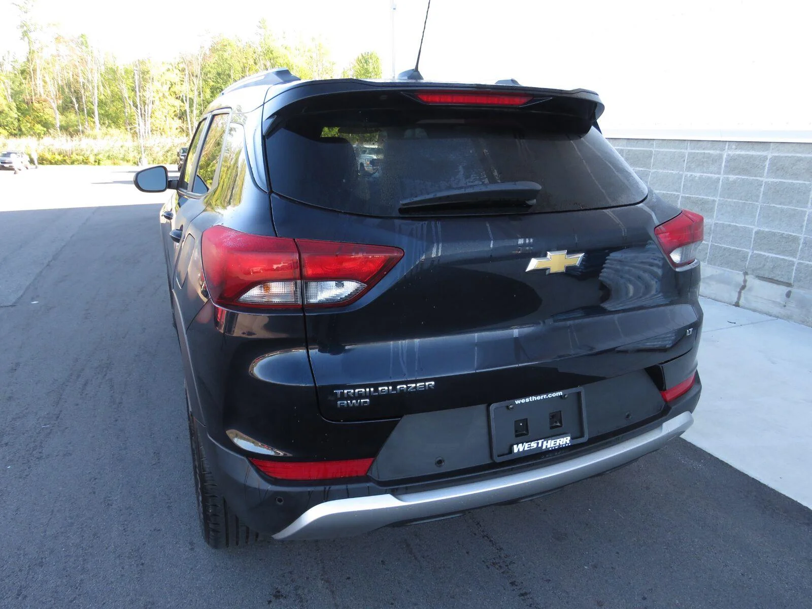 Used 2021 MIDNIGHT BLUE METALLIC Chevrolet LT image 18