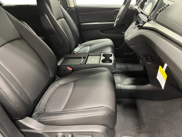 New 2026 Platinum White Pearl Honda EX-L image 28