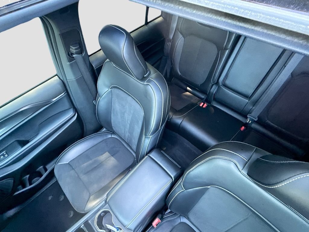 Certified Used 2025 Velvet Red Pearlcoat Jeep Altitude X image 22