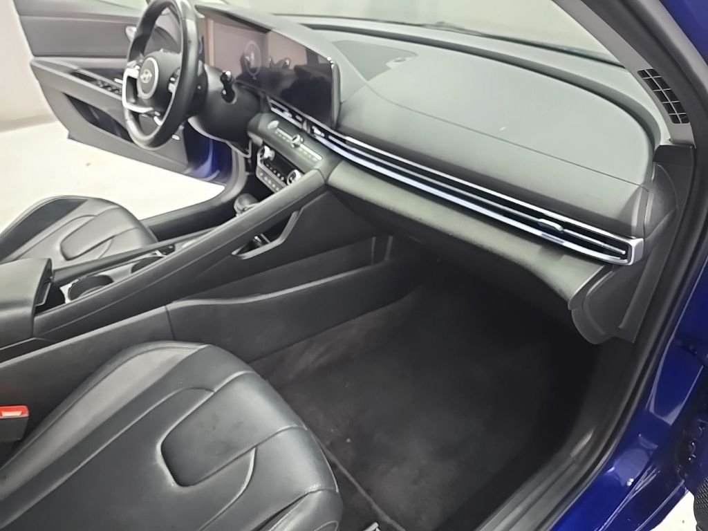 Certified Used 2025 Blue Hyundai Limited image 25