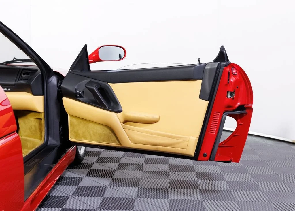Used 1996 Rosso Corsa Ferrari Spider OEM Manual image 35