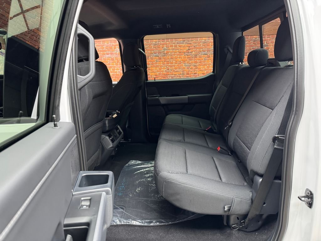 New 2026 White Ford XLT image 23