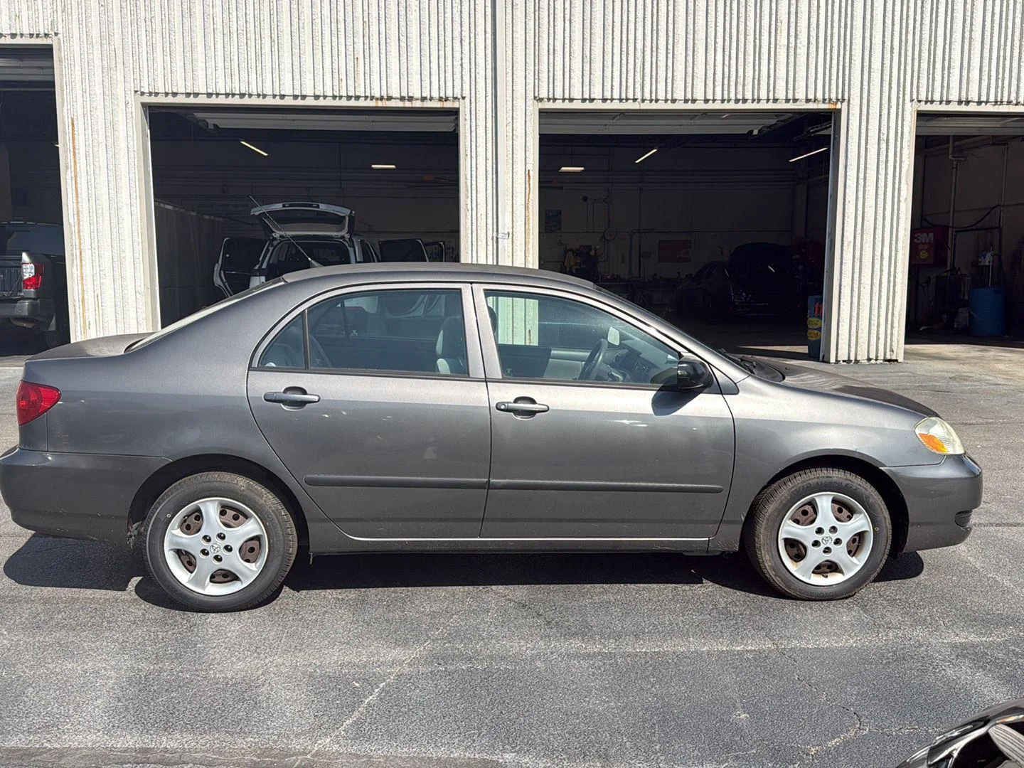 Used 2006 Toyota Corolla CE with VIN 1NXBR32E16Z673708 for sale in Lafayette, IN