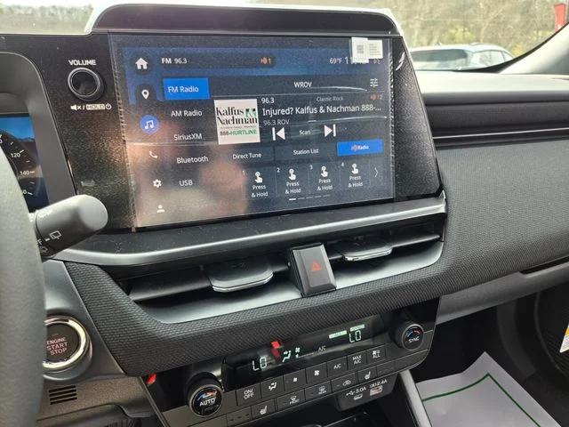 2026 Subaru Outback Premium - Photo 9