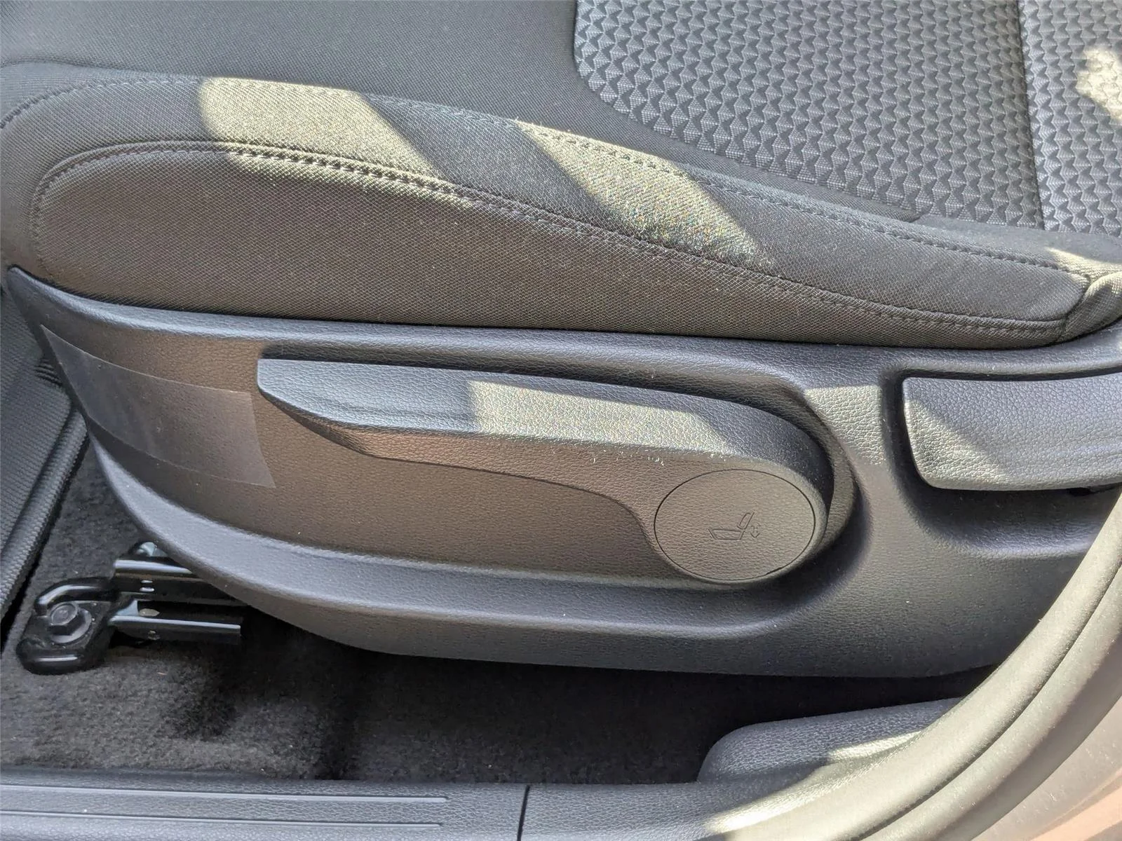 2025 Kia Sportage LX Hybrid - Photo 15