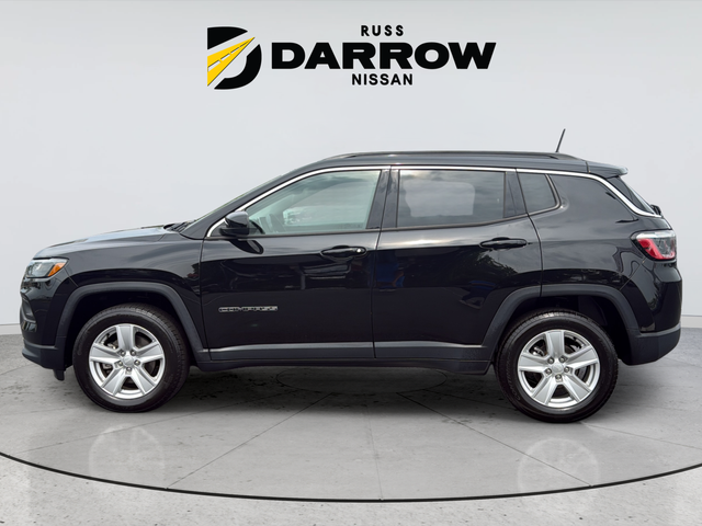 Used 2022 Black Jeep Latitude image 2