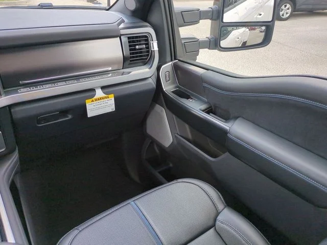 New 2026 Star White Metallic Tri-Coat Ford F-350® Platinum® image 17