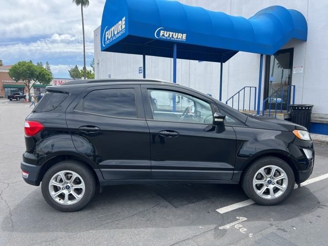 Used 2018 Black Ford SE image 6