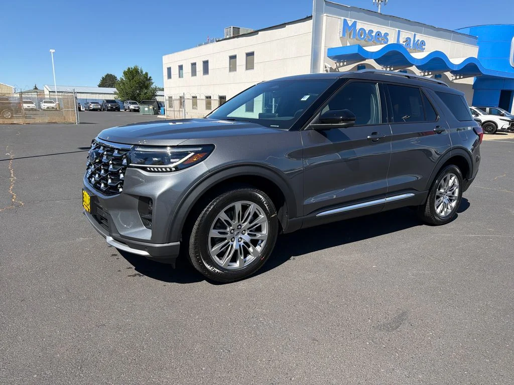 New 2026 Gray Ford Platinum image 1