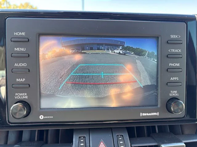 Used 2021 Red Toyota XLE Premium image 21