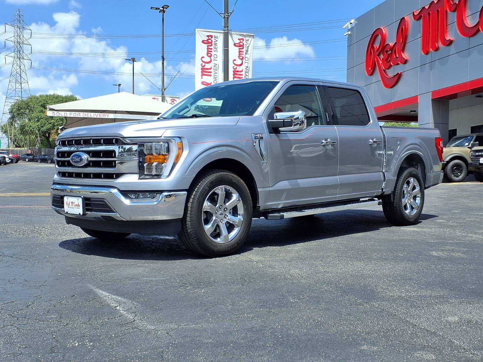 Used 2022 Silver Ford LARIAT image 1