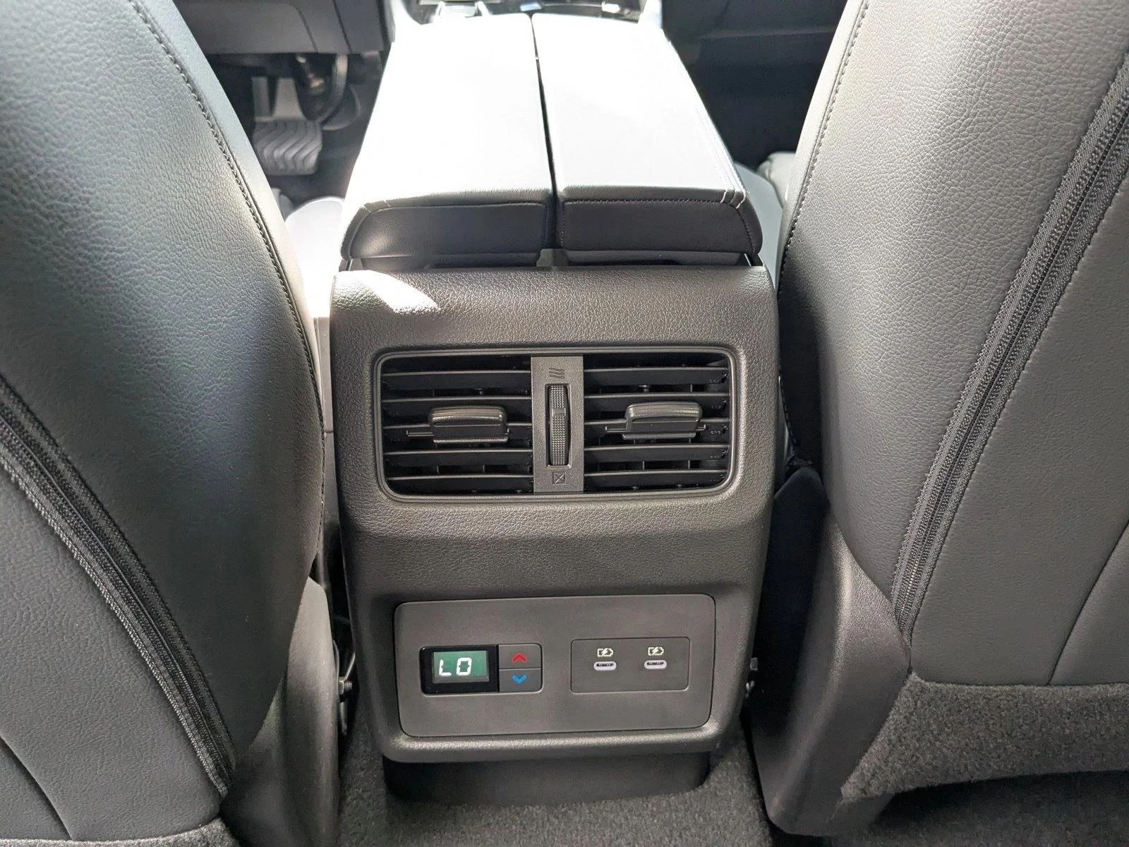 Used 2025 Gun Metallic Nissan SL image 19