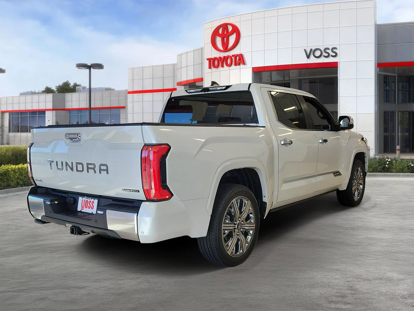 New 2026 Wind Chill Pearl Toyota Capstone CrewMax 6.4