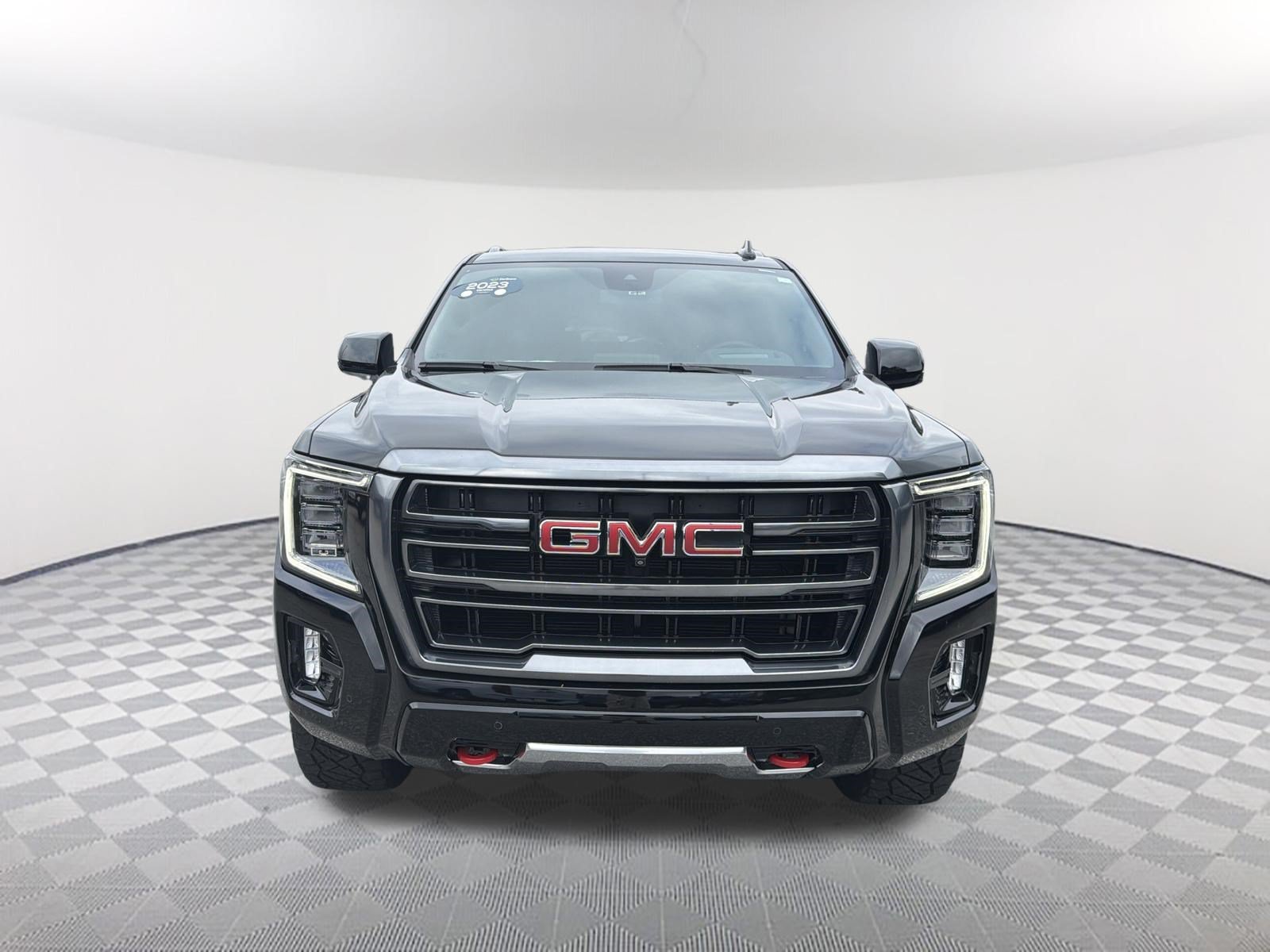 2023 GMC Yukon AT4 - Photo 8