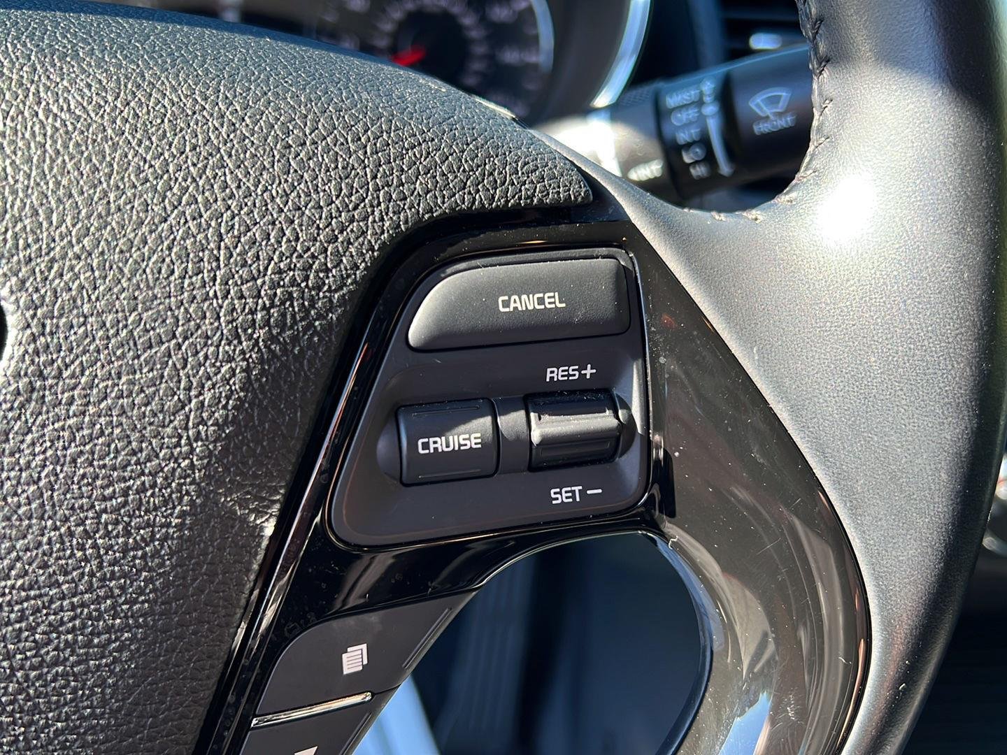 Used 2018 Currant Red Kia S image 8