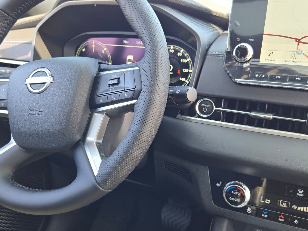 New 2026 White Nissan Platinum image 7