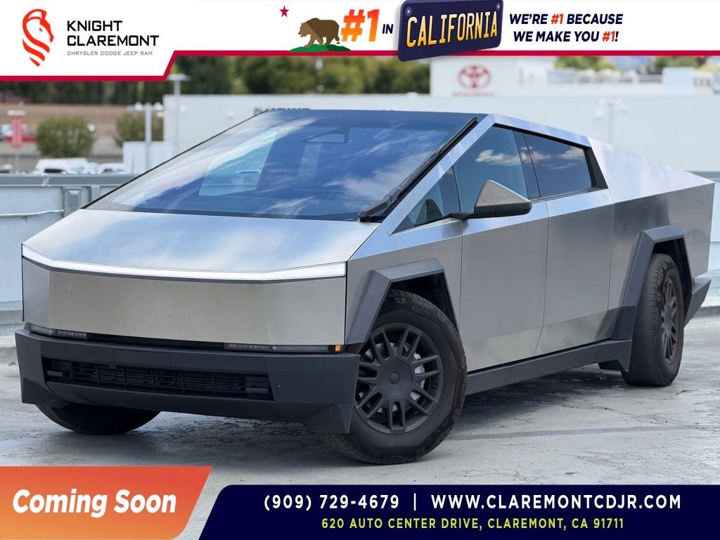 2025 Tesla Cybertruck