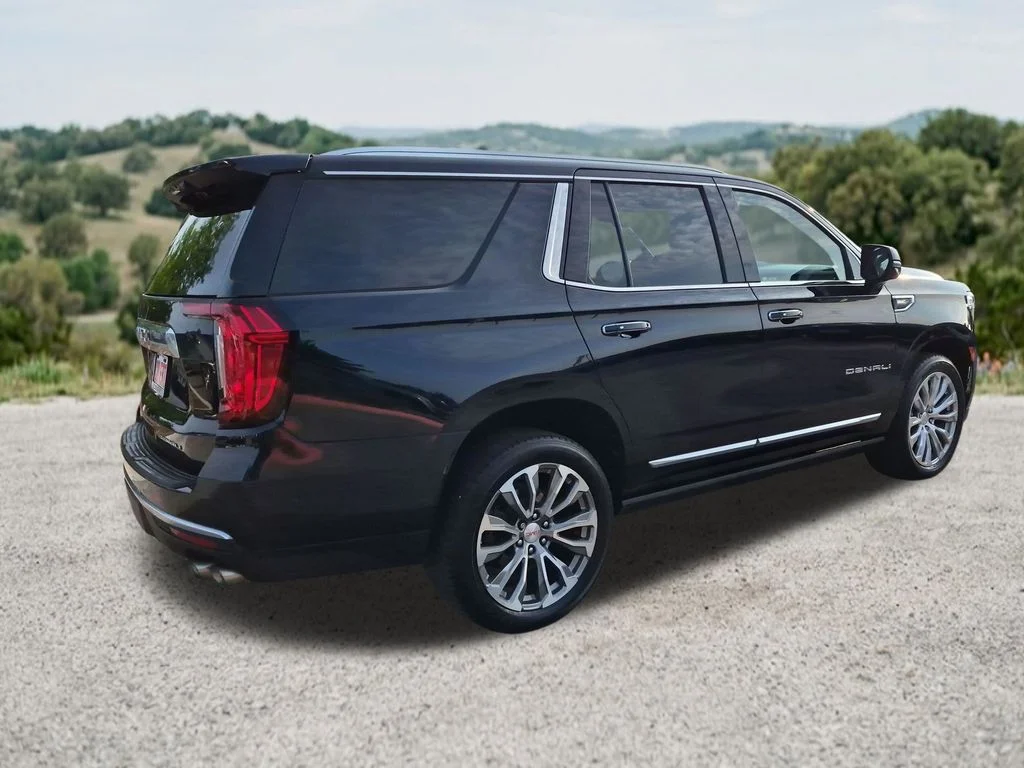 Used 2022 Blue GMC Denali image 10