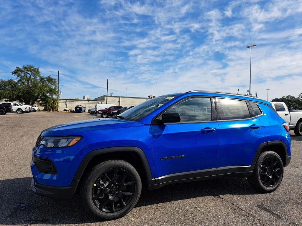 New 2026 Blue Jeep Latitude image 10
