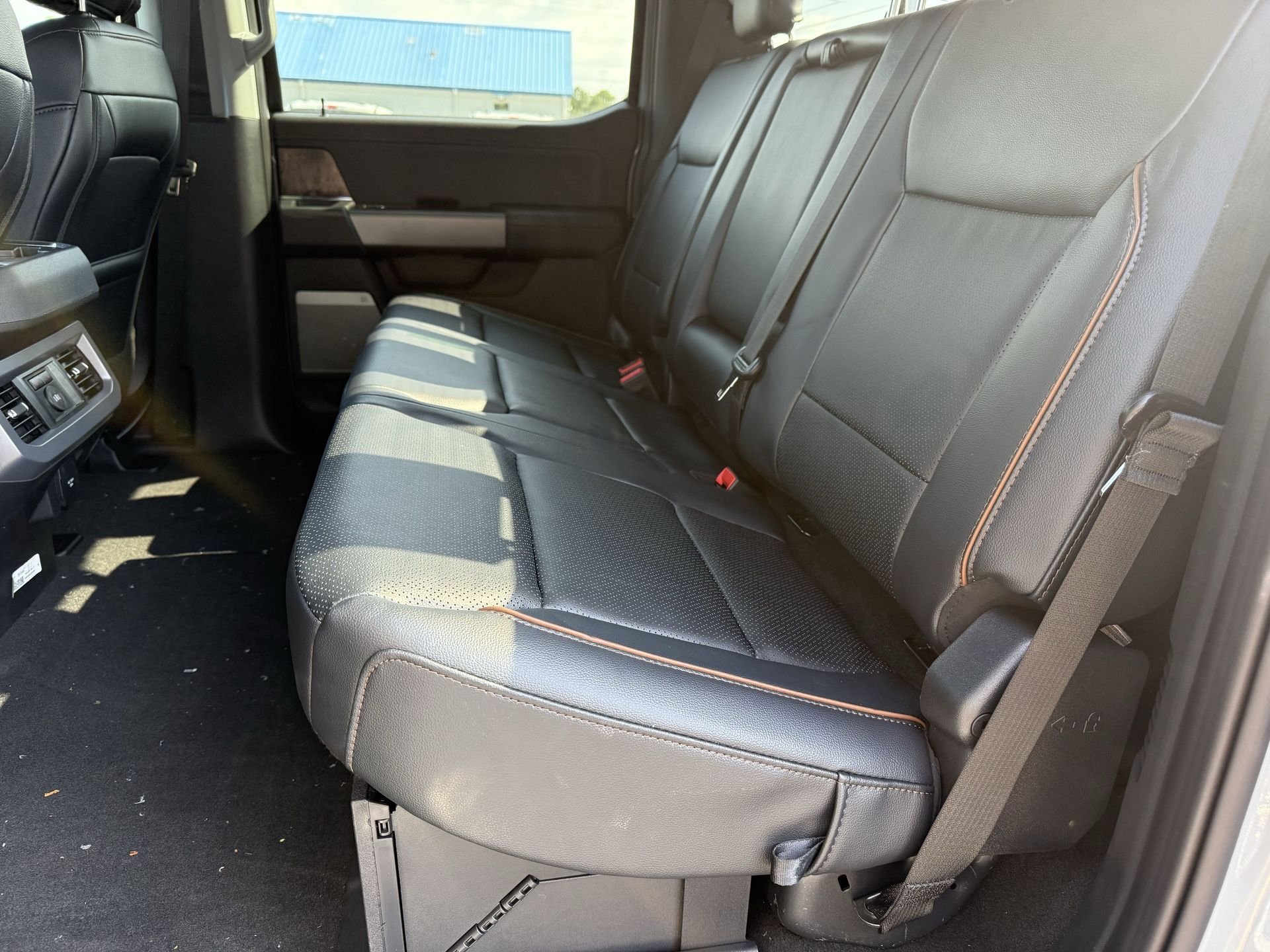 2025 Ford F-250 Super Duty Lariat - Photo 15