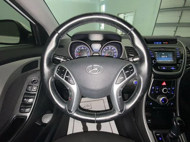 Used 2016 White Hyundai Value Edition image 14