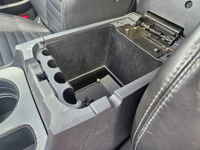 Used 2013 Orange Dodge R/T Classic image 25