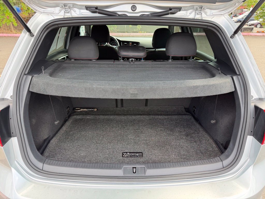 Used 2015  Volkswagen 2.0T S image 10
