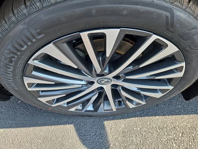 New 2026 Caviar Lexus PREMIUM PLUS image 8