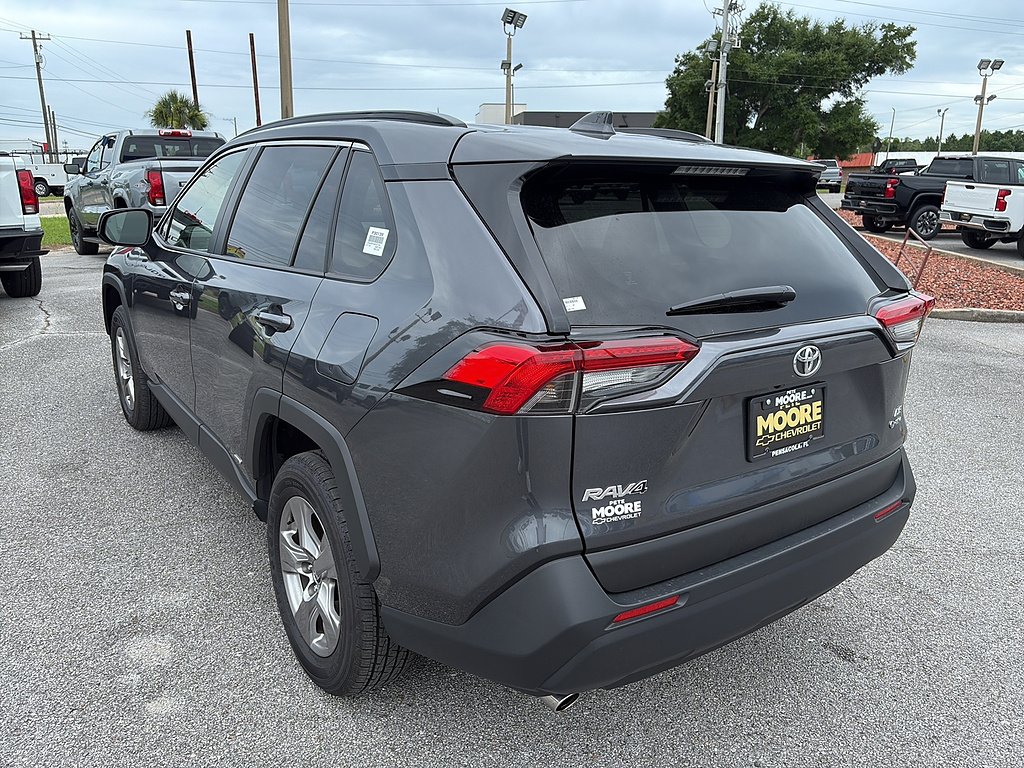 Used 2025 Magnetic Gray Metallic Toyota LE image 6