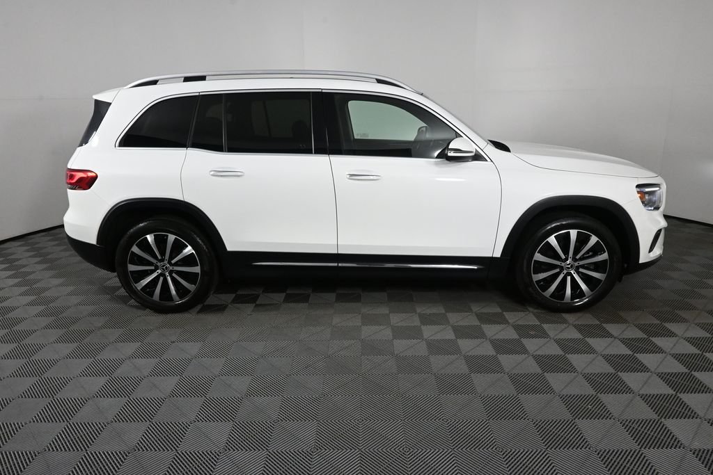 Certified Used 2022 White Mercedes-Benz GLB 250 image 23
