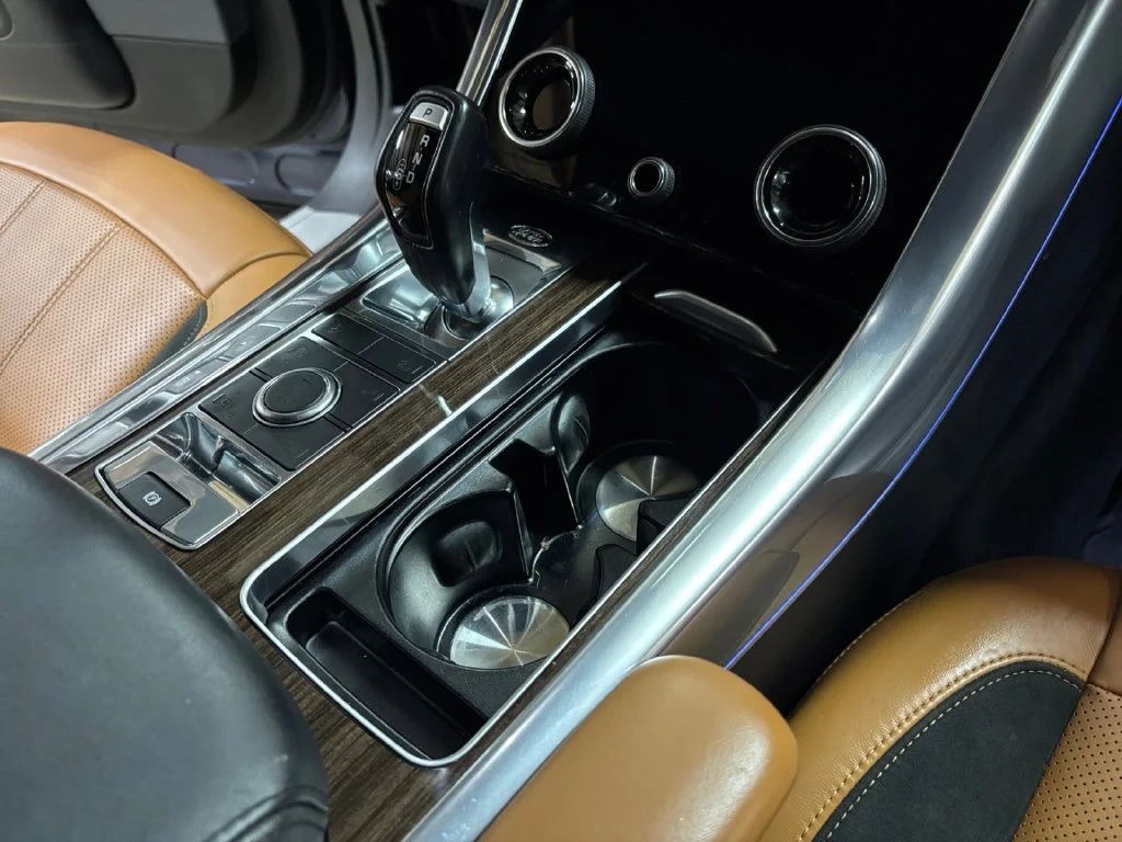 Used 2019 Blue Land Rover Supercharged image 58