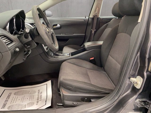 Used 2010 Beige Chevrolet LT image 5