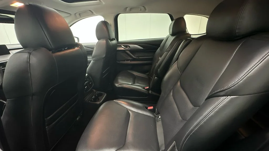 Used 2023 Silver Mazda Touring image 10