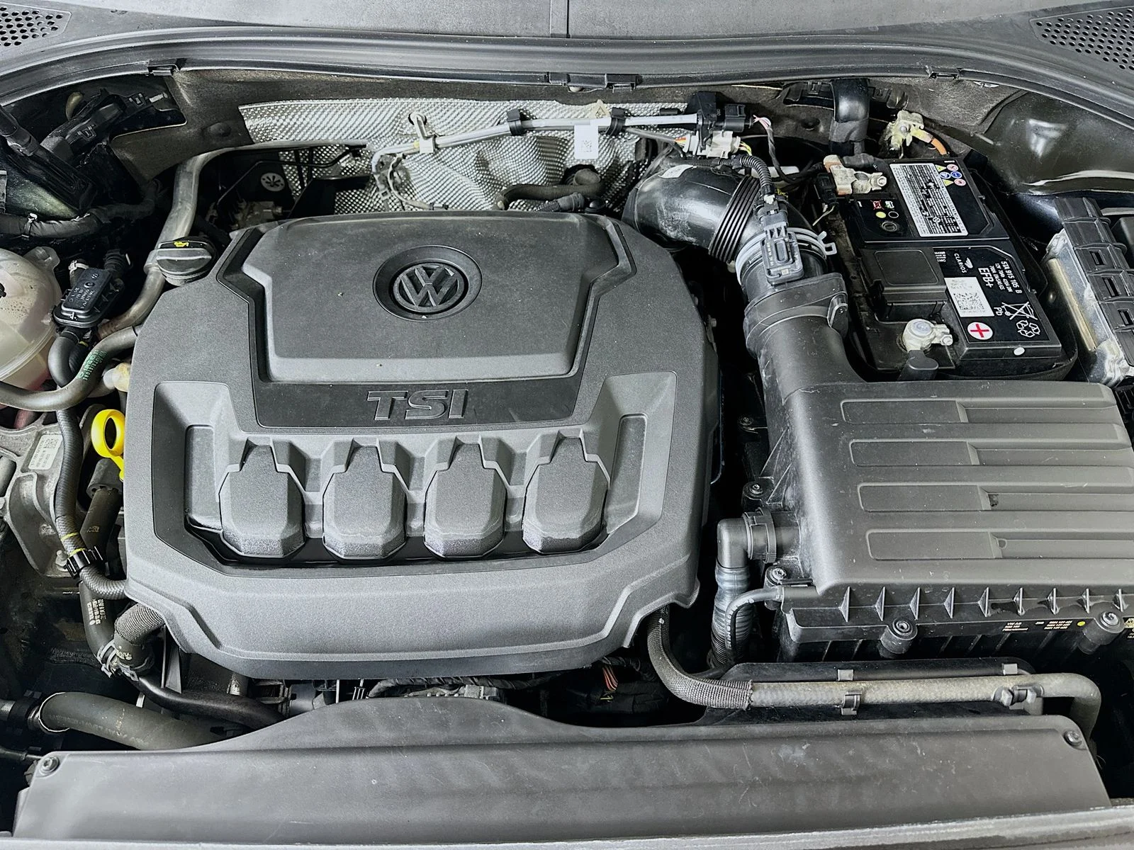 Used 2022 Black Volkswagen  image 12