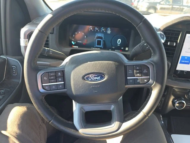 Used 2025 White Ford XLT image 13
