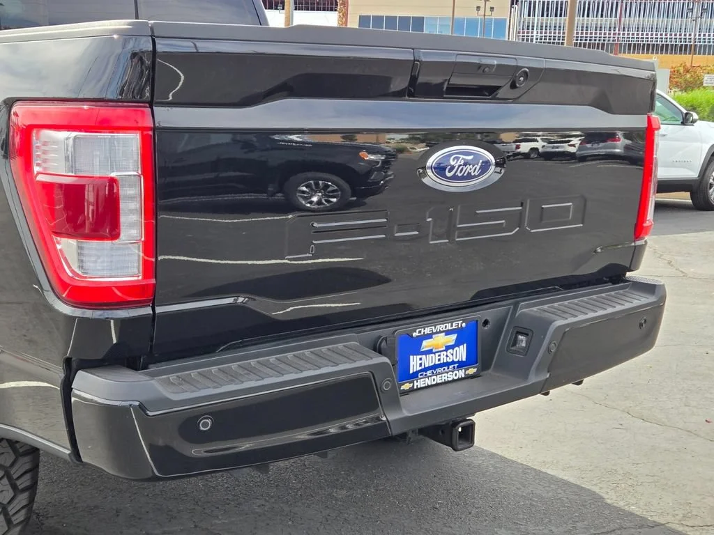 Used 2023 Black Ford Lariat image 5