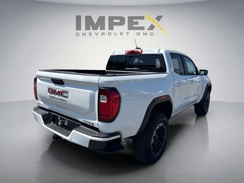 New 2026 Summit White GMC AT4 image 5