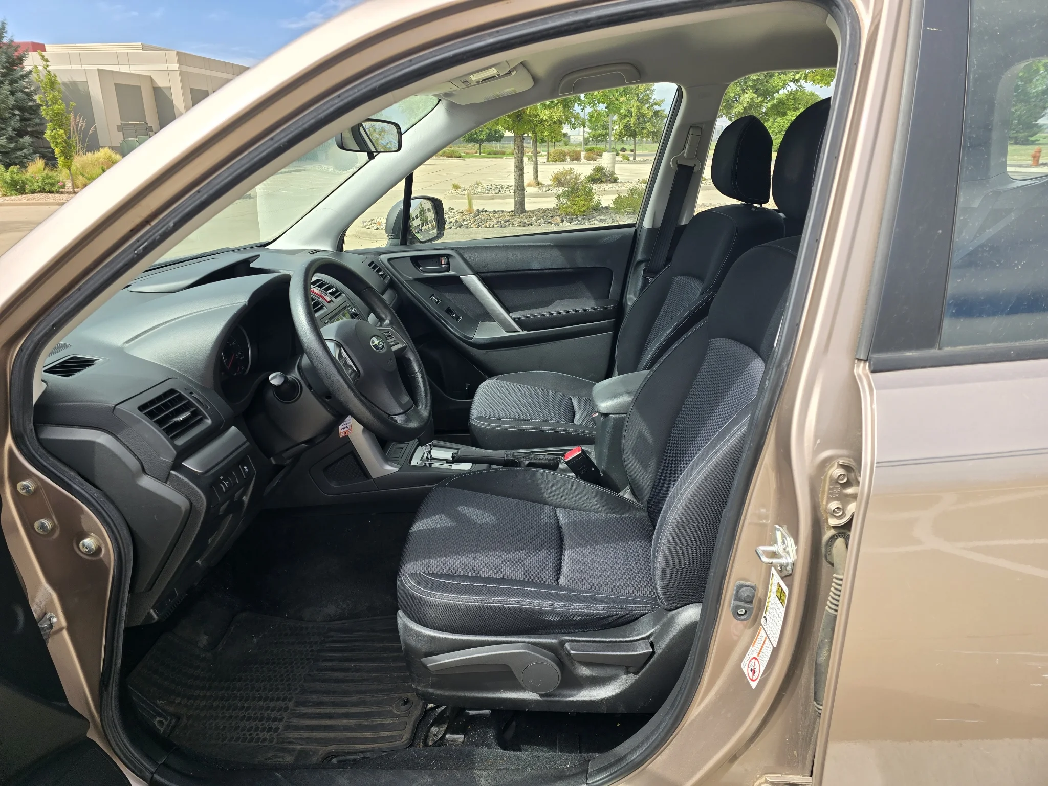 Used 2014 Burnished Bronze Metallic Subaru 2.5i image 13