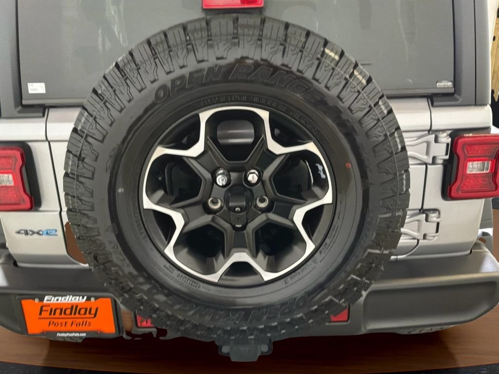Certified Used 2021 Silver Jeep Unlimited Rubicon 4xe image 11
