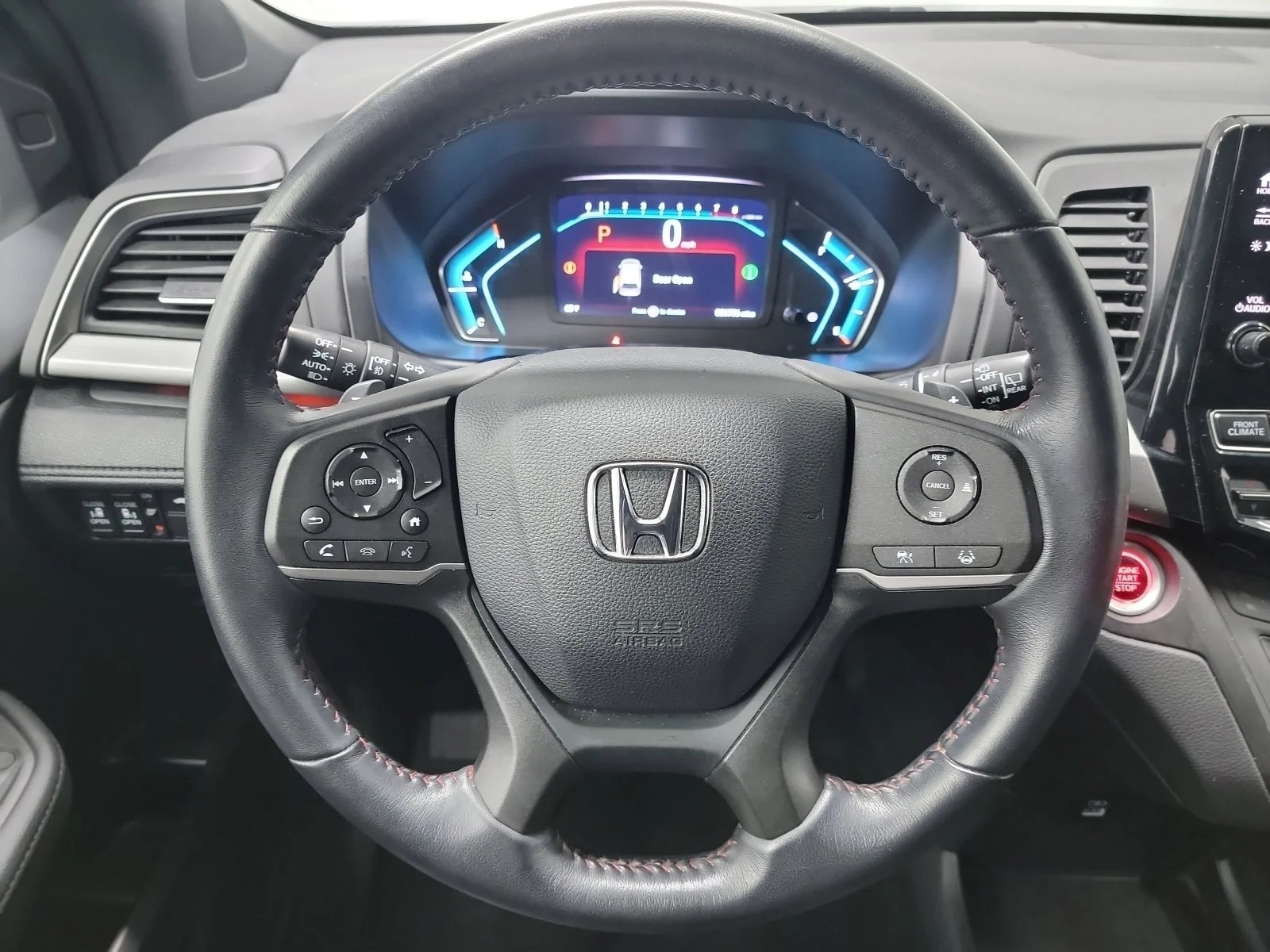 2023 Honda Odyssey SPORT - Photo 17