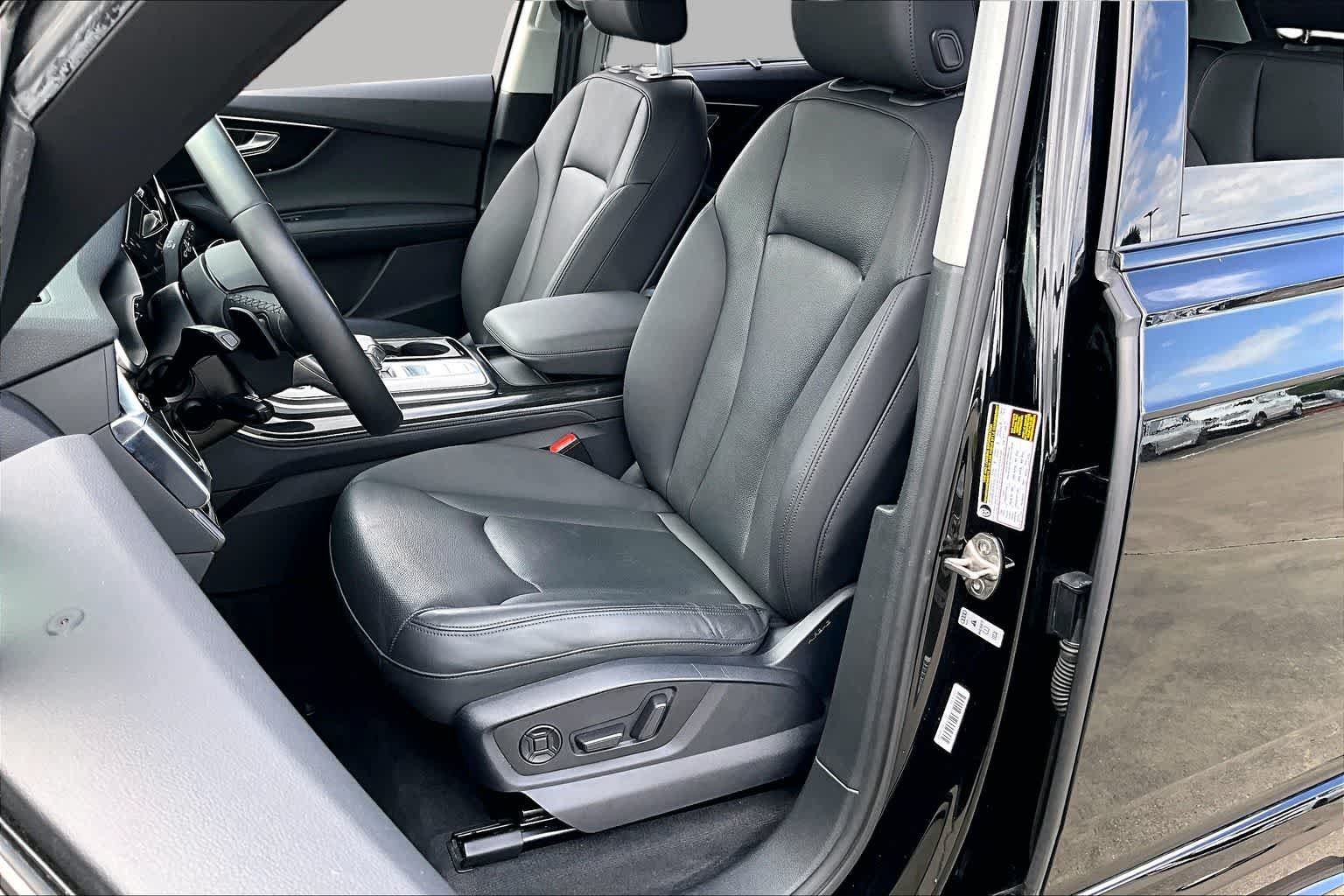 Used 2022 Mythos Black Metallic Audi Prestige image 8