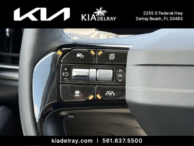 New 2026 Glacial White Kia LX image 25
