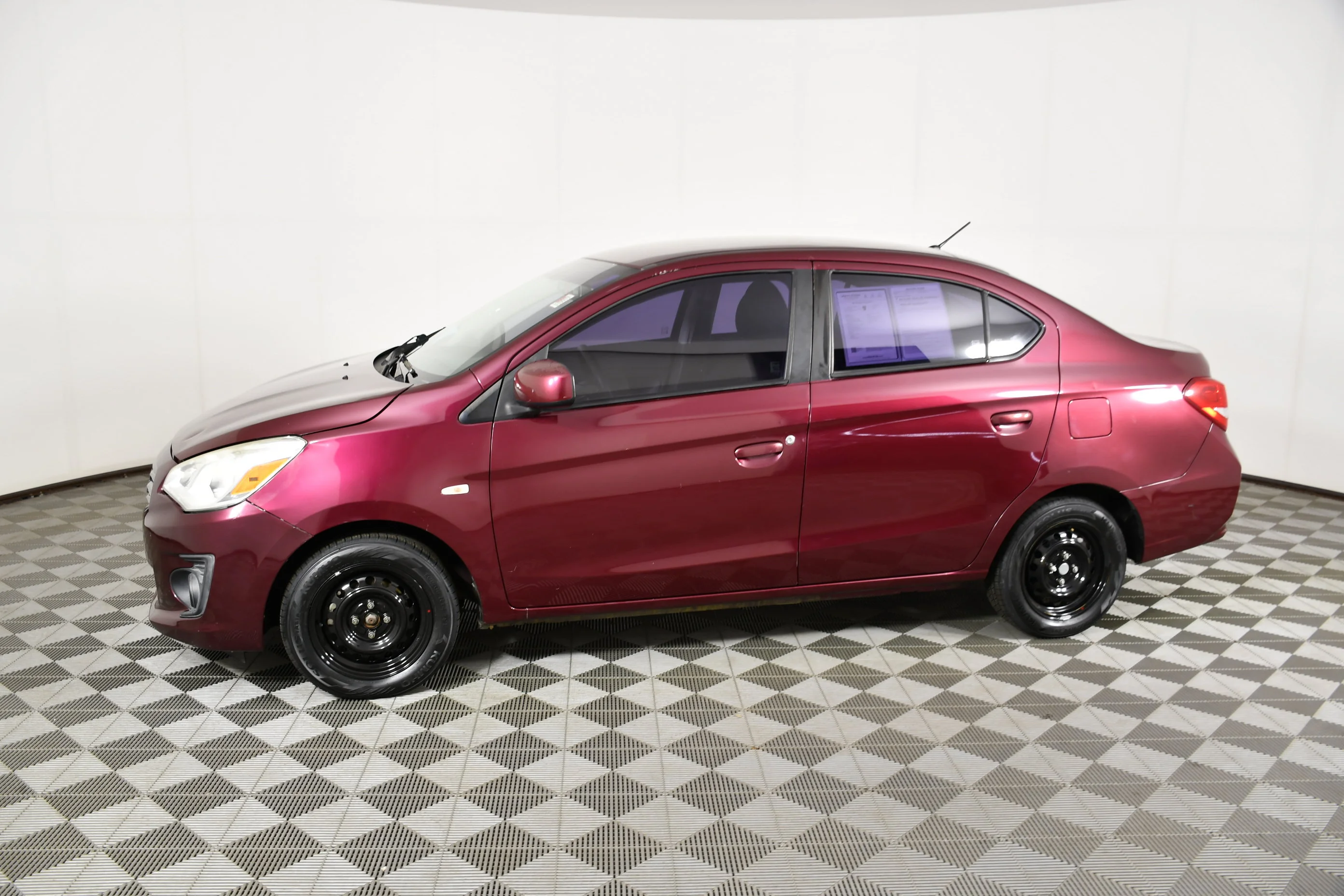 2017 Mitsubishi Mirage G4 ES - Photo 9