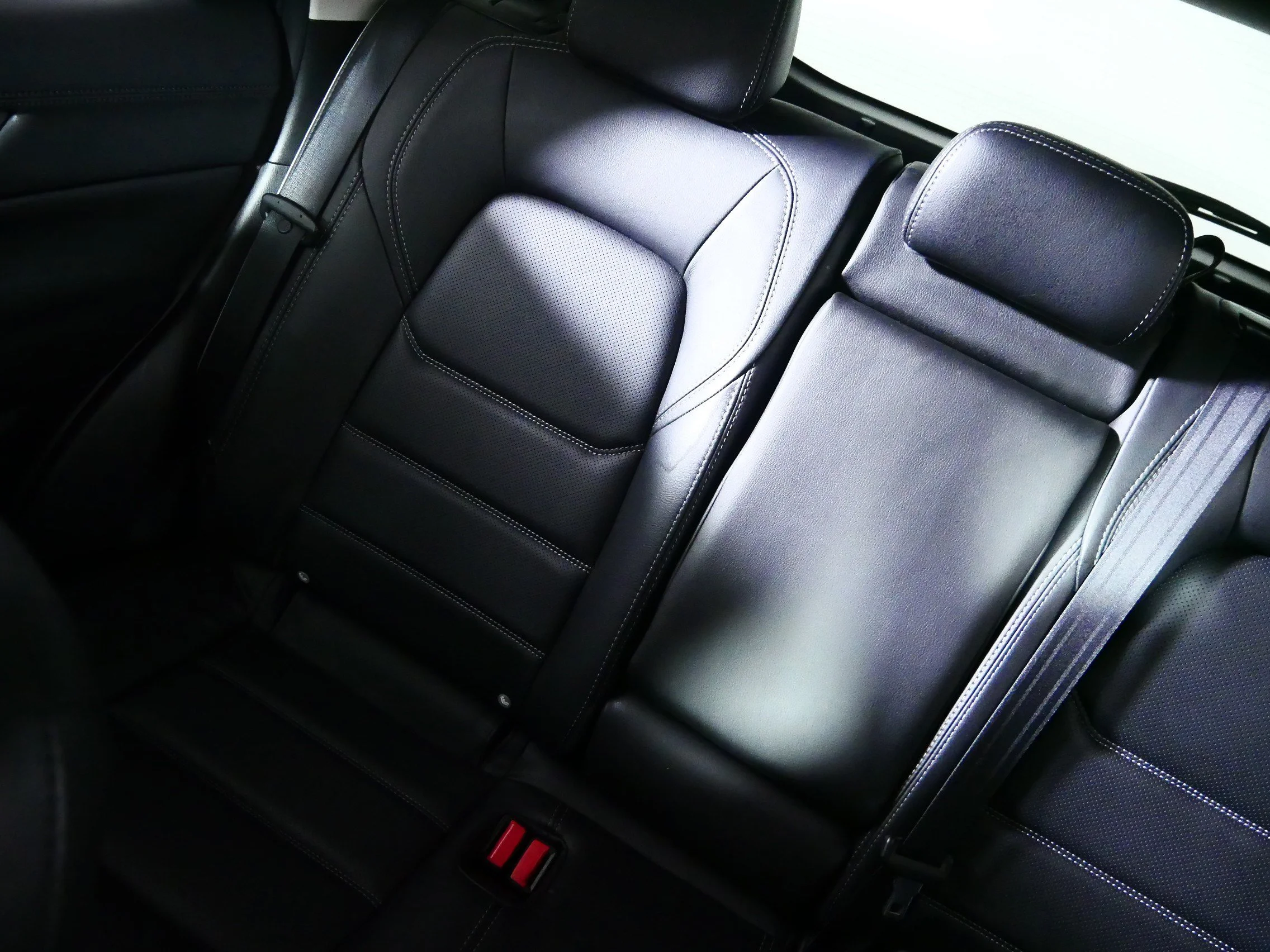 Used 2025 Jet Black Mica Mazda 2.5 S Preferred Package image 12