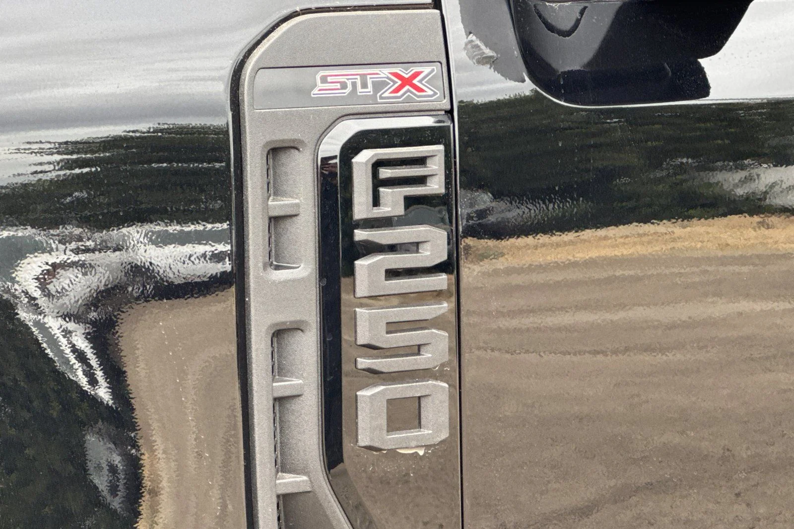 New 2026 Agate Black Metallic Ford F-250® XL image 28