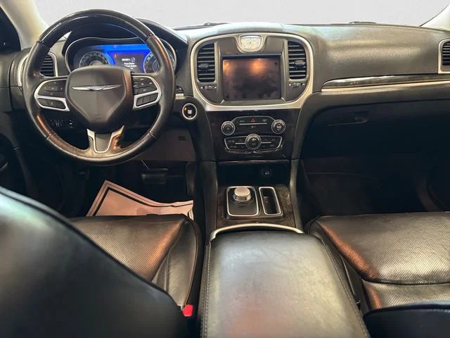 Used 2020 Gray Chrysler Limited image 11