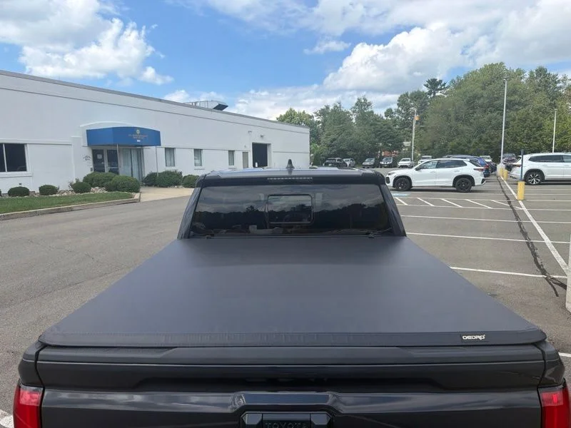 Used 2024  Toyota SR5 image 9