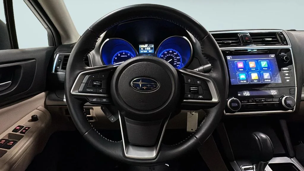 Used 2018 Blue Subaru 2.5i image 23